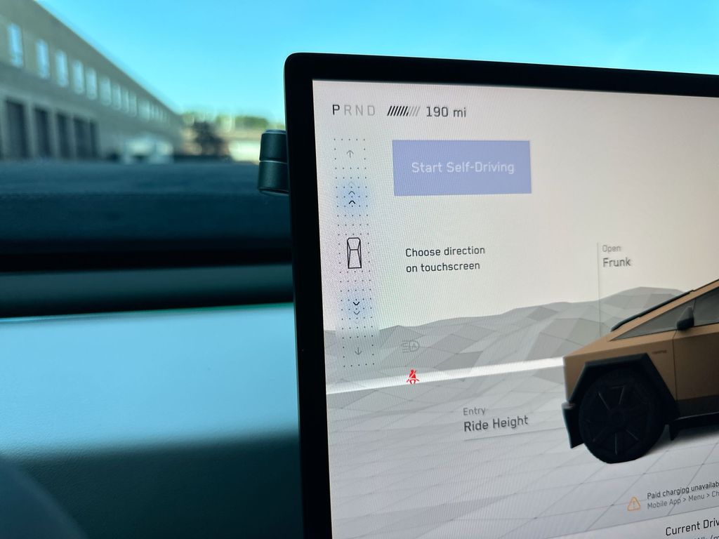 Thumbnail: 2024 Tesla Cybertruck - 16
