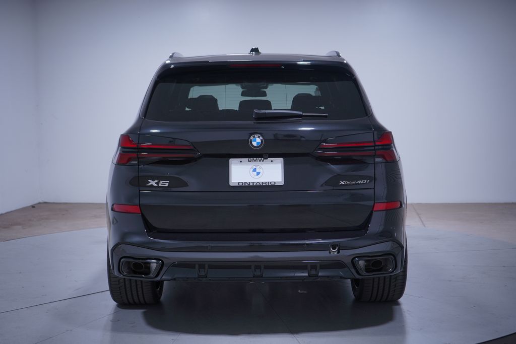 Thumbnail: 2026 BMW X5 - 4