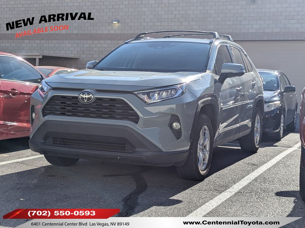 2020 Toyota RAV4 XLE AWD's photo