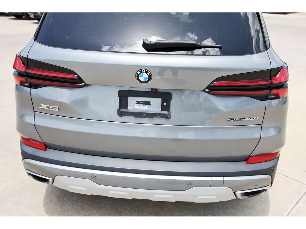 2024 BMW X5 sDrive40i Gray at DeMontrond Auto Country