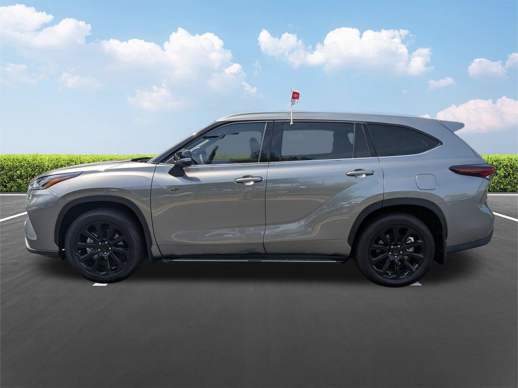 Used 2026 Toyota Highlander SUV