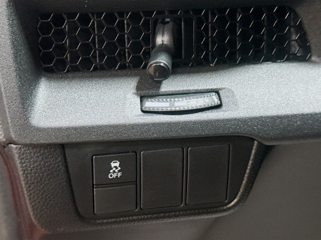 Used Car 2025 Honda Cr-v Hybrid  Wagon 4 Dr. Sport Front Wheel Drive For Sale Under $35,000 In Austin, Texas