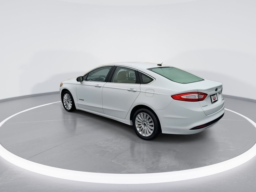 2014 Ford Fusion SE 6