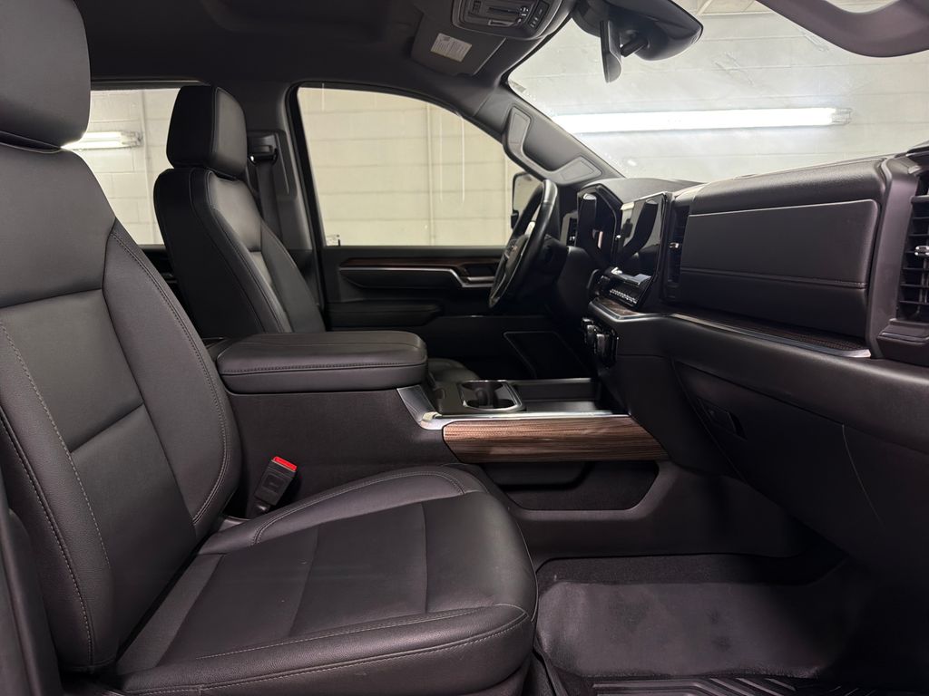 Certified Used 2025 Gray Chevrolet LT image 29