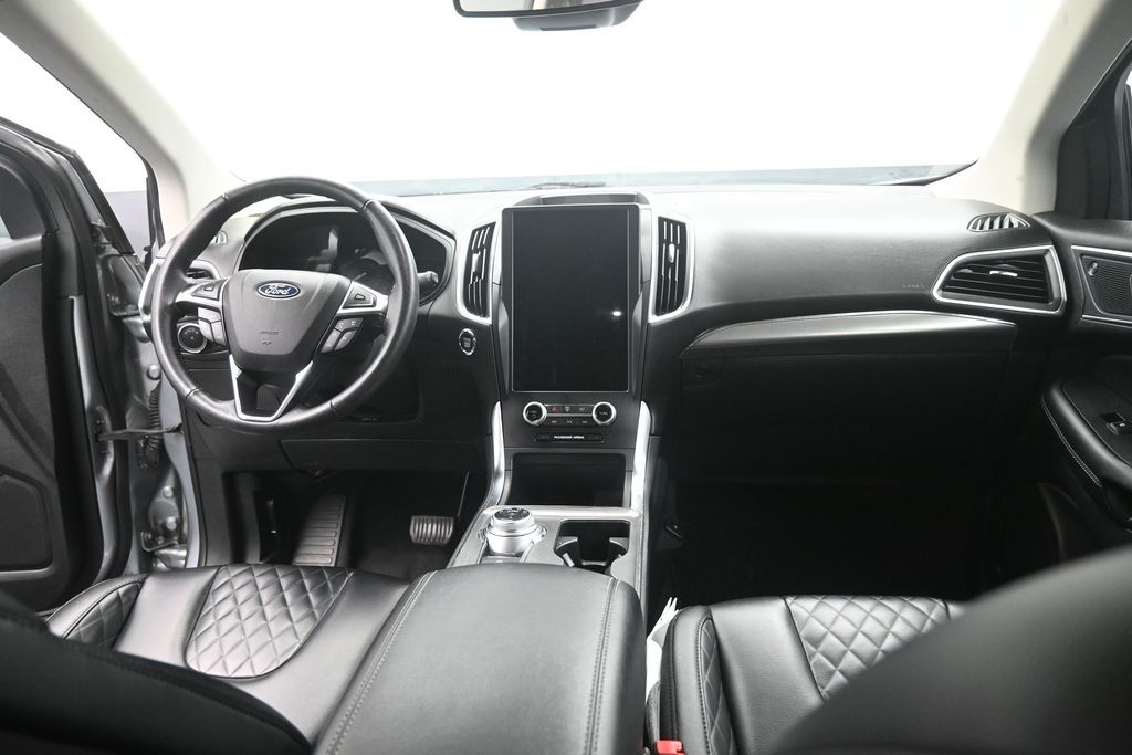 Used 2024 Ford Edge SUV