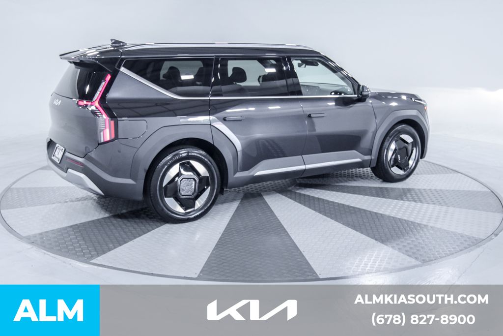 2024 Kia EV9 Wind photo 10