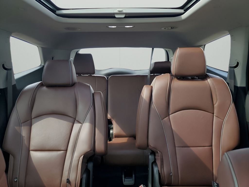 Used Car 2020 Buick Enclave  Avenir For Sale Under $30,000 In Austin, Texas