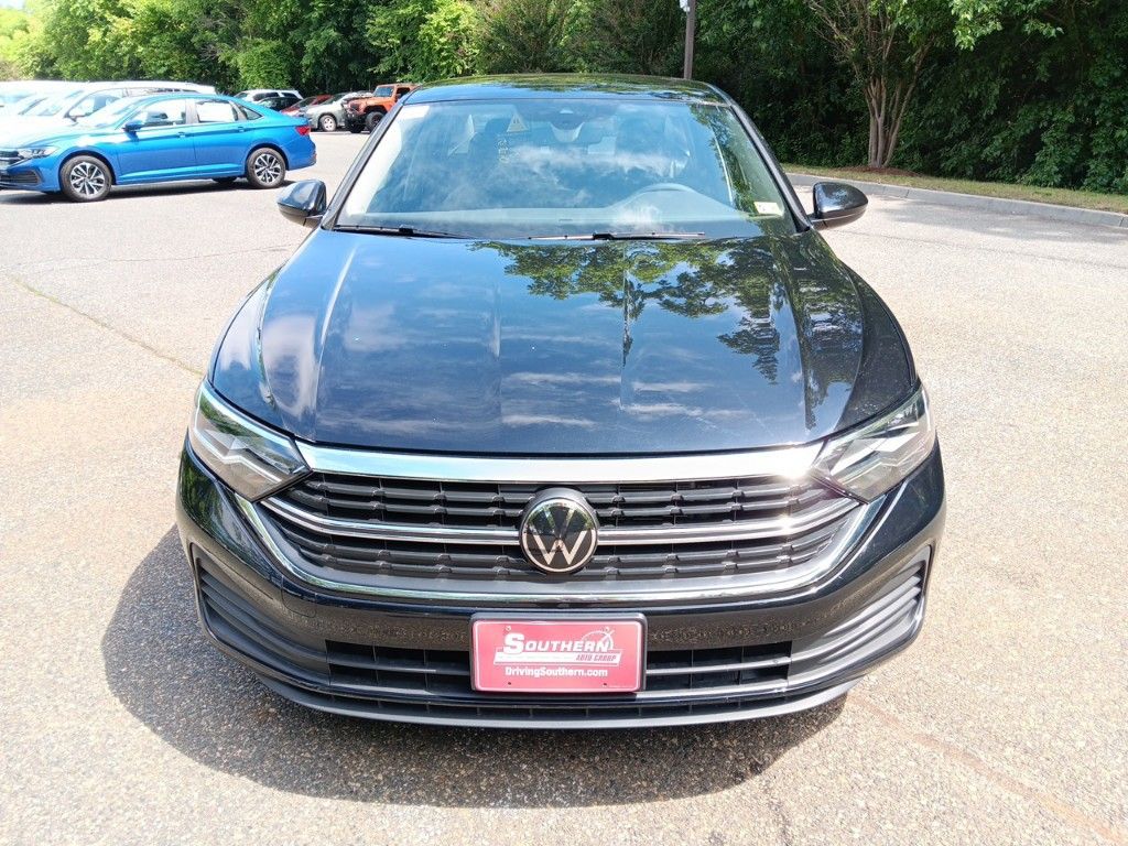 2024 Volkswagen Jetta 1.5T SE 8