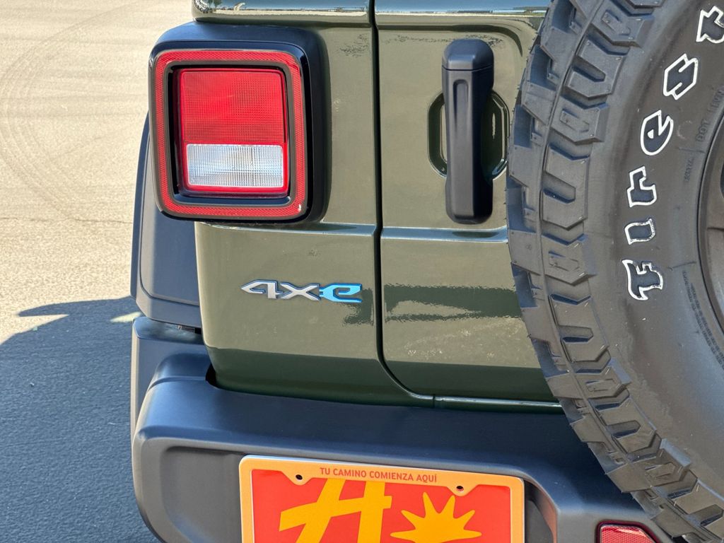 2023 Jeep Wrangler 4xe Willys 4XE - Photo 25