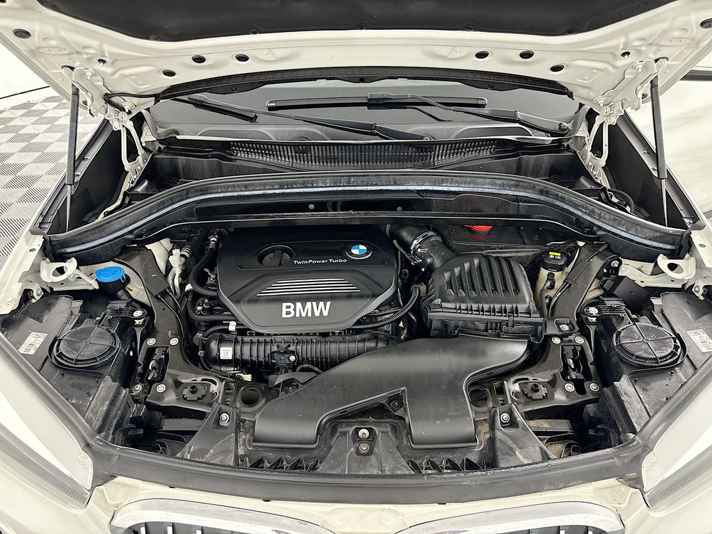 Thumbnail: 2018 BMW X1 - 30