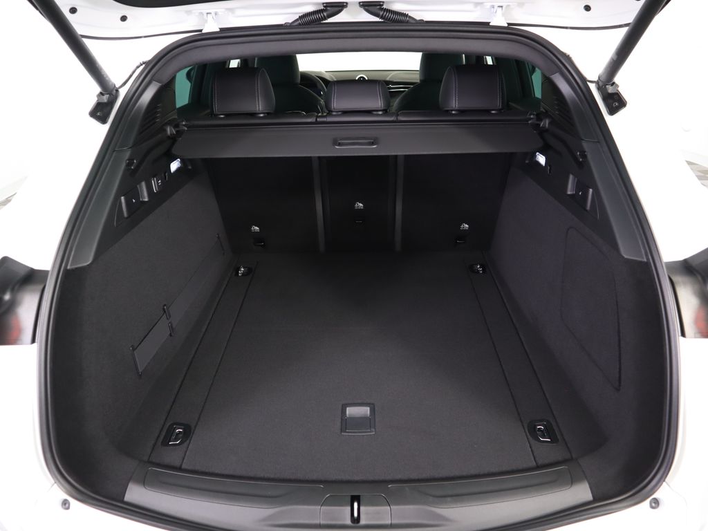 Thumbnail: 2025 Maserati Grecale - 29