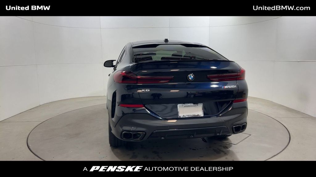 2026 BMW X6  7