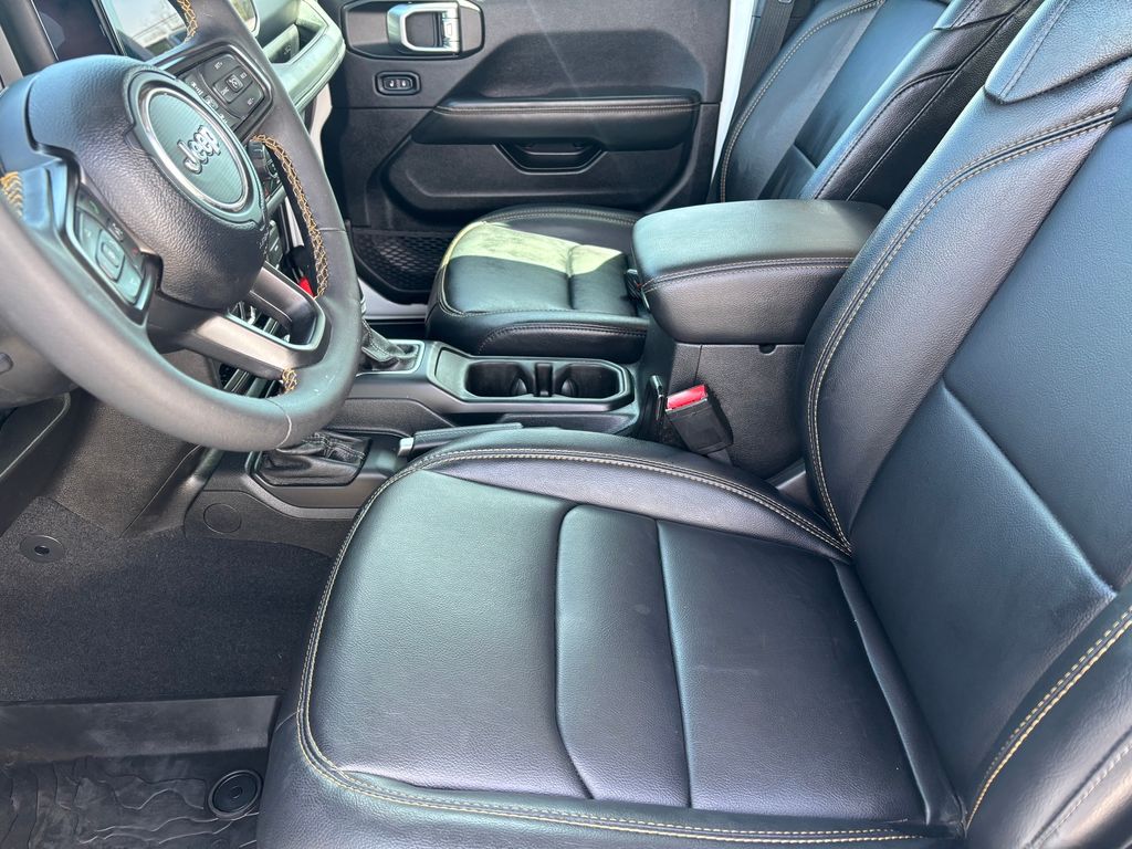 Used Car 2024 Jeep Gladiator  Texas Trail For Sale Under $40,000 In Austin, Texas