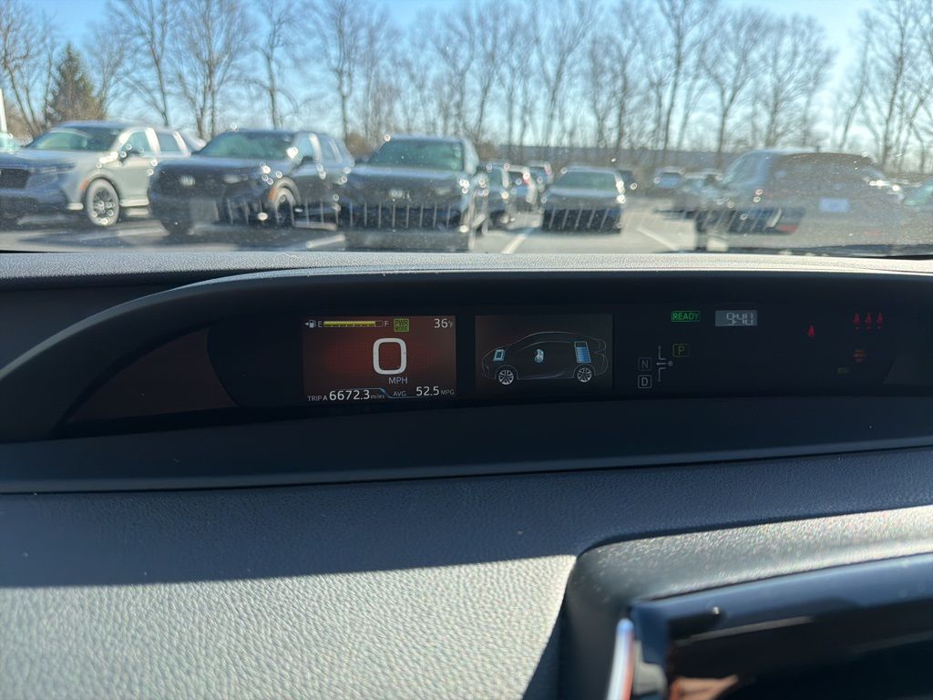 Thumbnail: 2021 Toyota Prius - 27