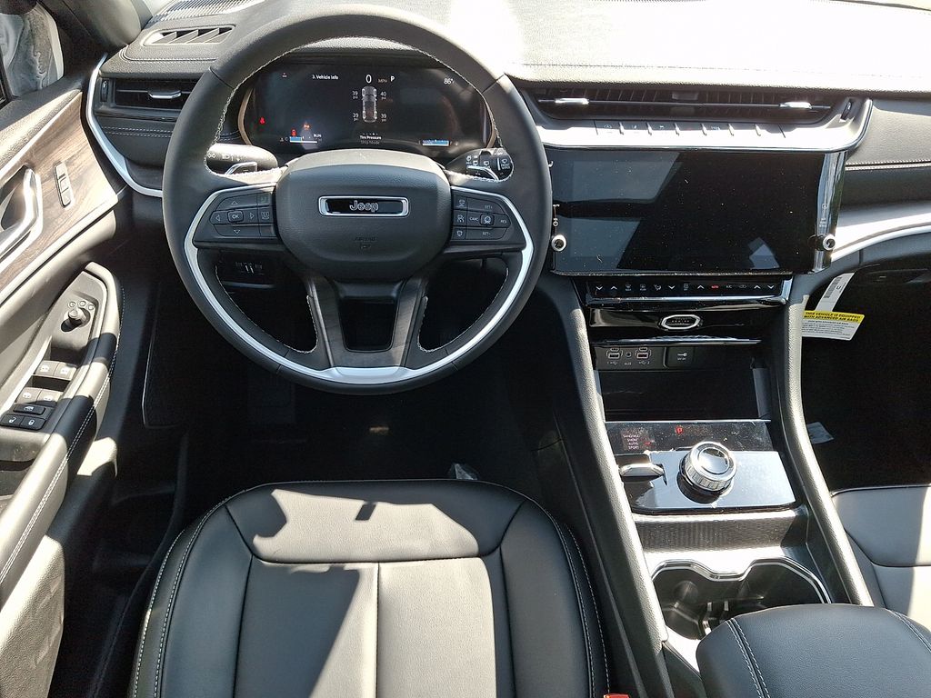 New 2026 Jeep Grand Cherokee SUV