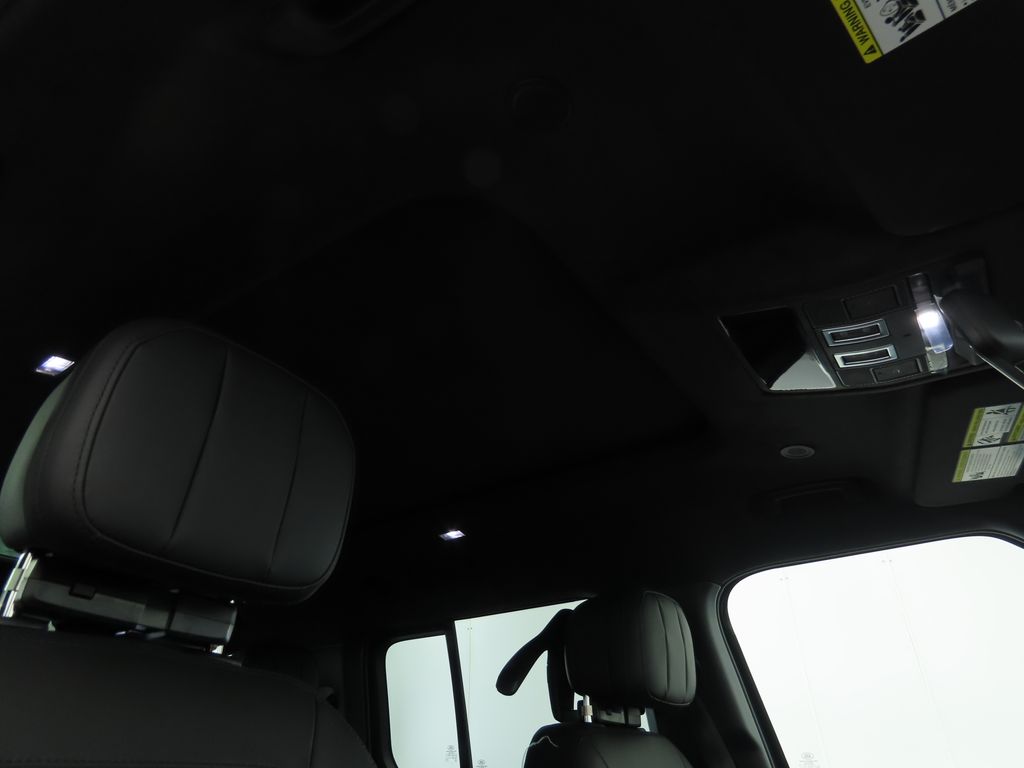 2025 Land Rover Defender 130 20