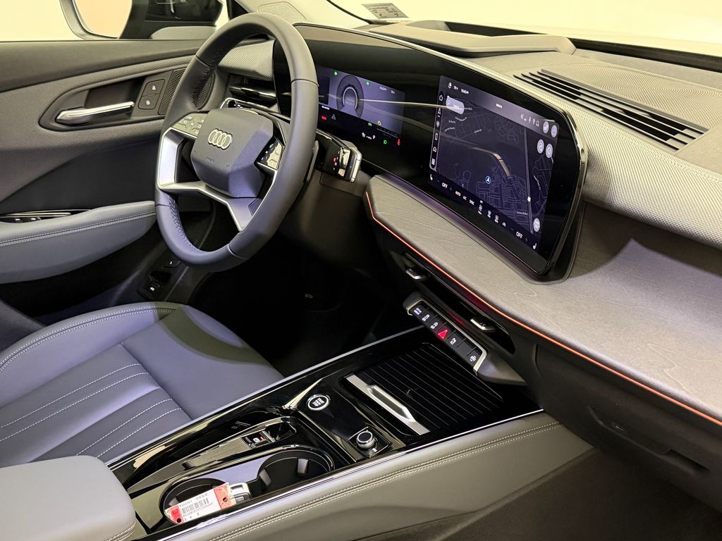Thumbnail: 2026 Audi Q3 - 12