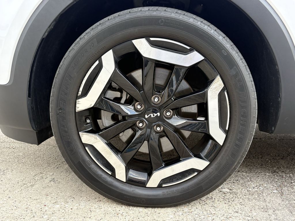 2023 Kia Telluride EX White at Community Kia