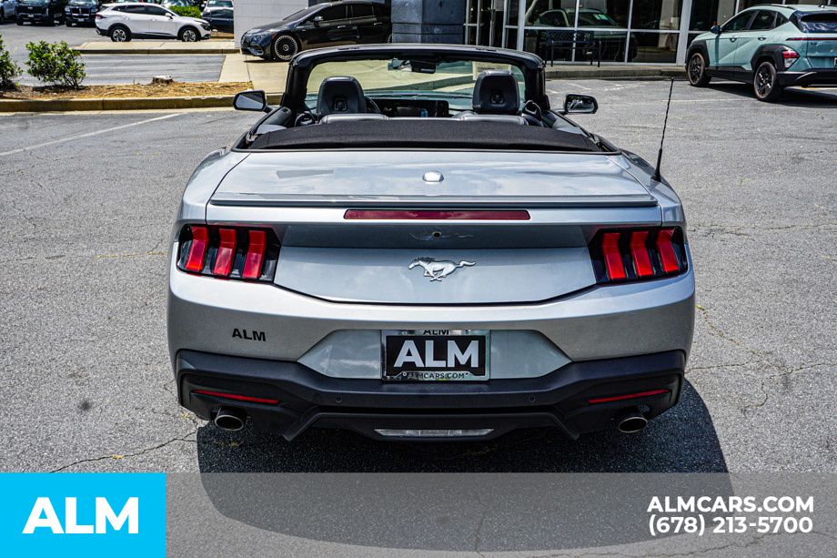 Used 2024 Silver Ford EcoBoost Premium image 18