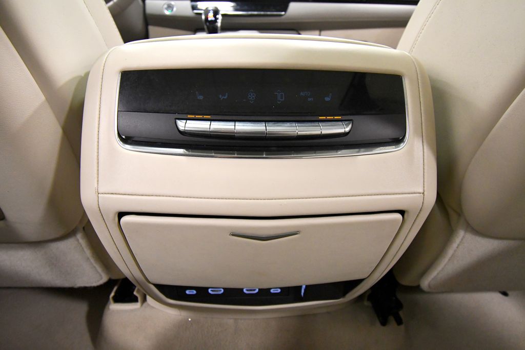 Used 2024 Cadillac Escalade ESV SUV