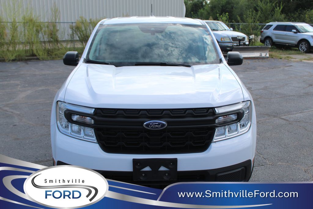 Oxford White 2022 Ford Maverick Pickup Truck Front-Wheel Drive Continuously Variable Transmission