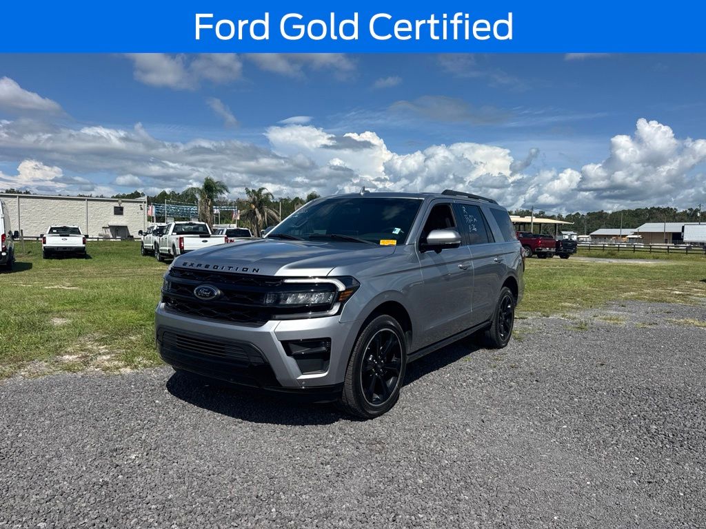 Silver Metallic 2024 Ford Expedition SUV / Crossover 4X2 Automatic