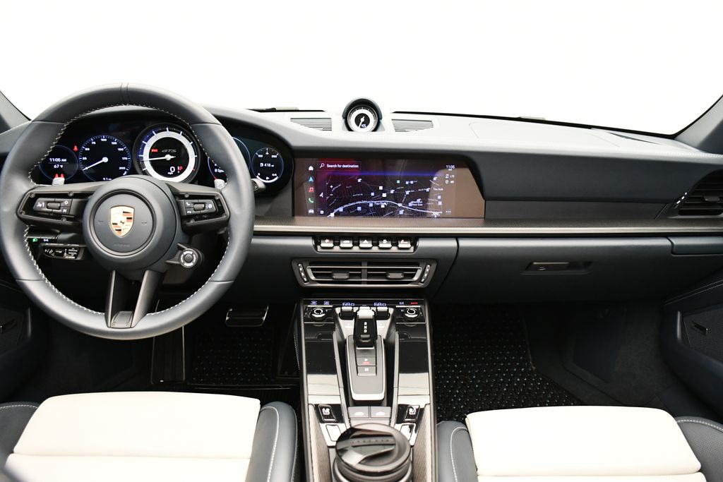 2023 Porsche 911 Targa 4S 27