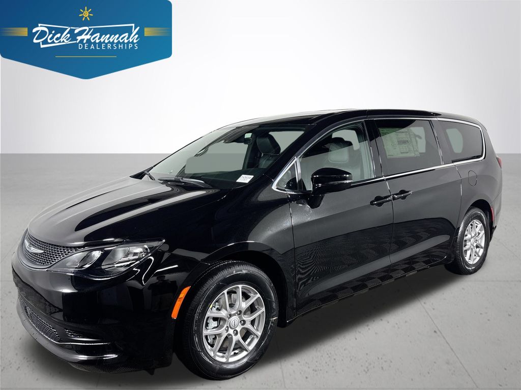 2026 Chrysler Voyager LX