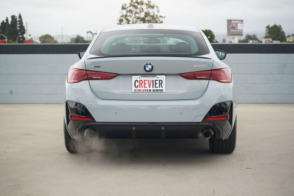 Thumbnail: 2026 BMW 4 Series - 6