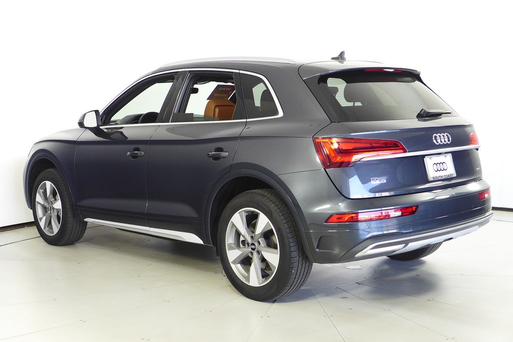 Thumbnail: 2023 Audi Q5 - 9
