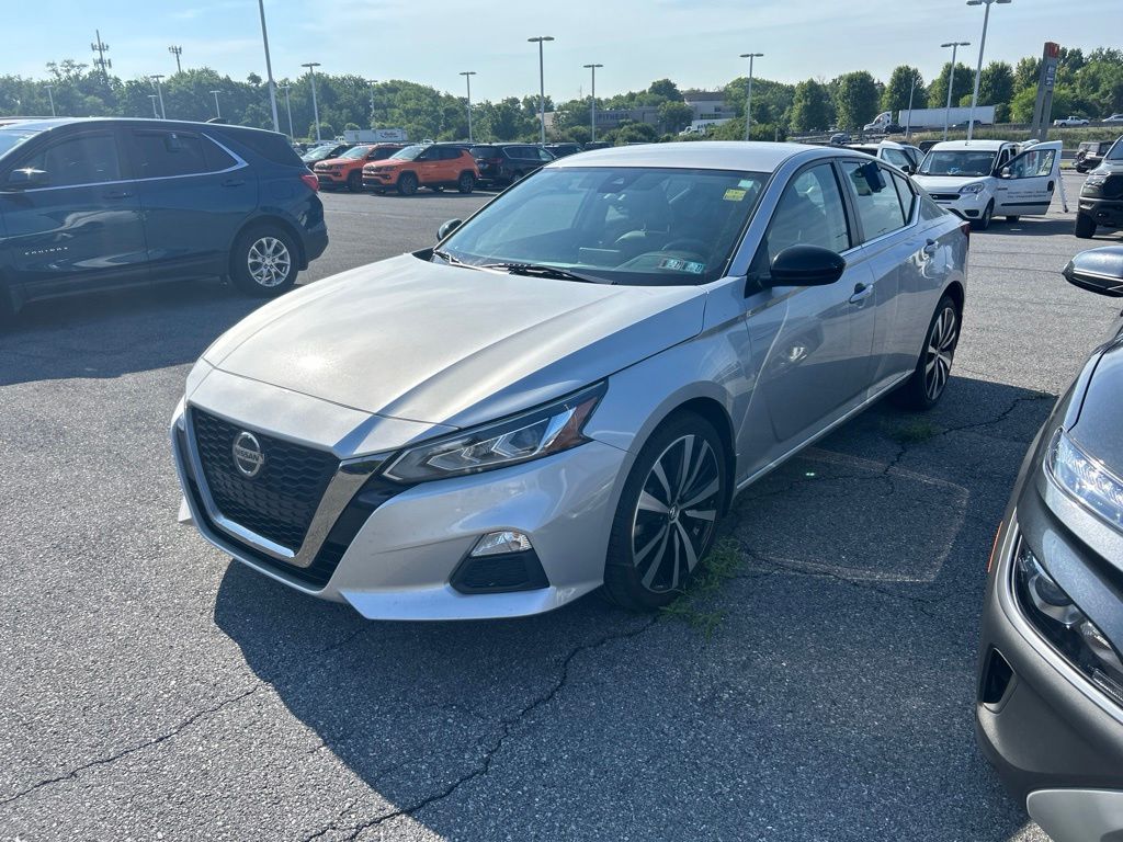 2022 Nissan Altima — photo 1