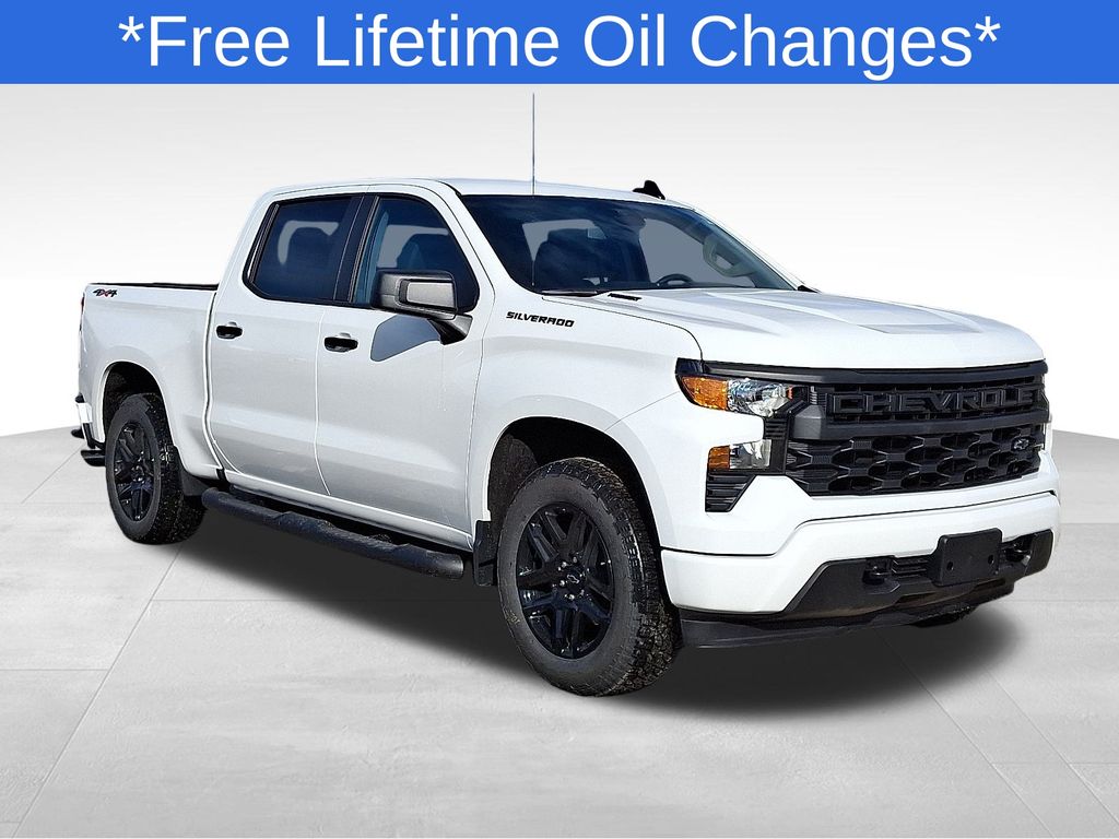 2026 Chevrolet Silverado 1500 Custom Crew Cab 4WD