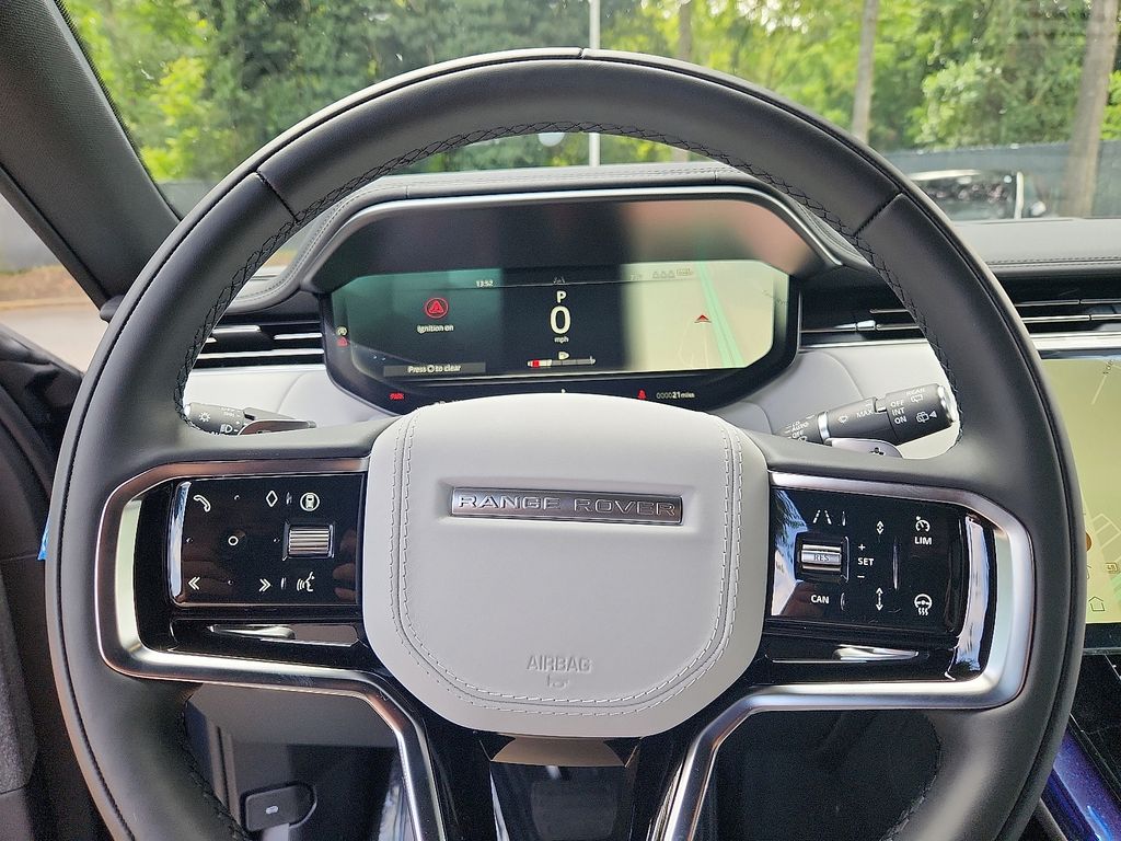 Thumbnail: 2025 Land Rover Range Rover Sport - 9