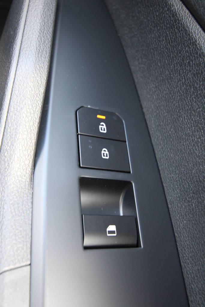 New 2027 Kia Sportage Hybrid SUV