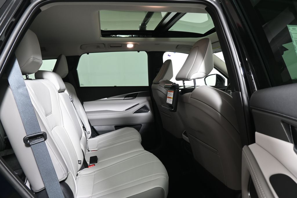 Thumbnail: 2026 INFINITI QX60 - 20