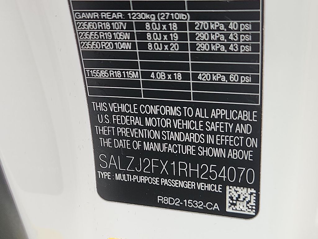 Thumbnail: 2024 Land Rover Range Rover Evoque - 27