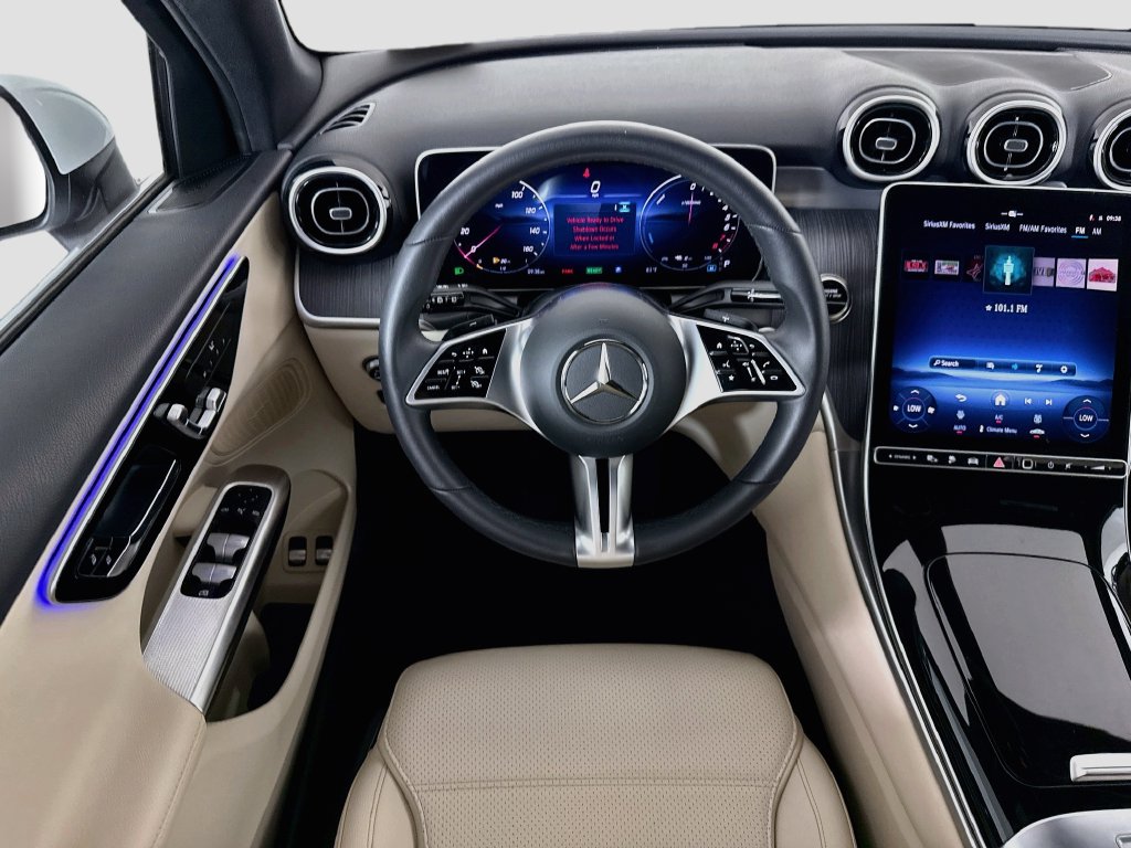 Thumbnail: 2025 Mercedes-Benz GLC - 10