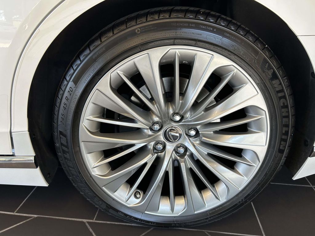 Used 2022 Lexus LS Sedan