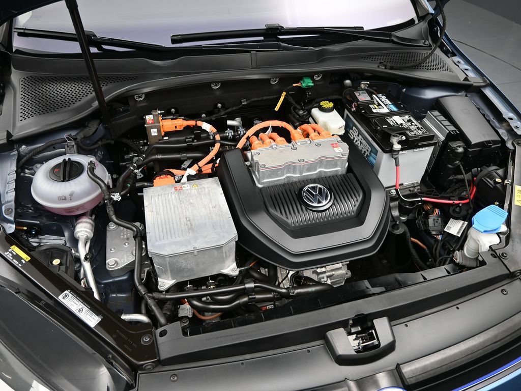 2016 Volkswagen e-Golf SE