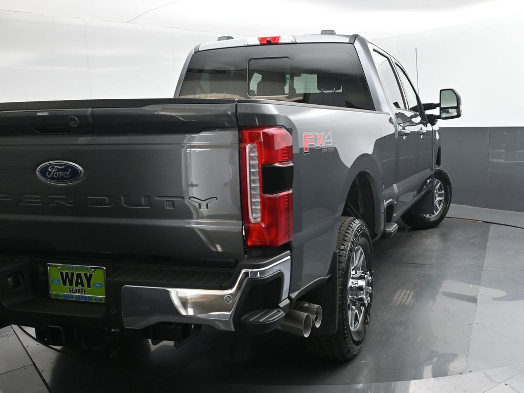 2026 Ford F-350 Super Duty Lariat