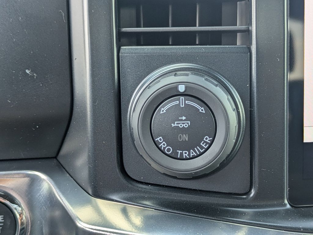 2026 Ford F-350 Super Duty King Ranch