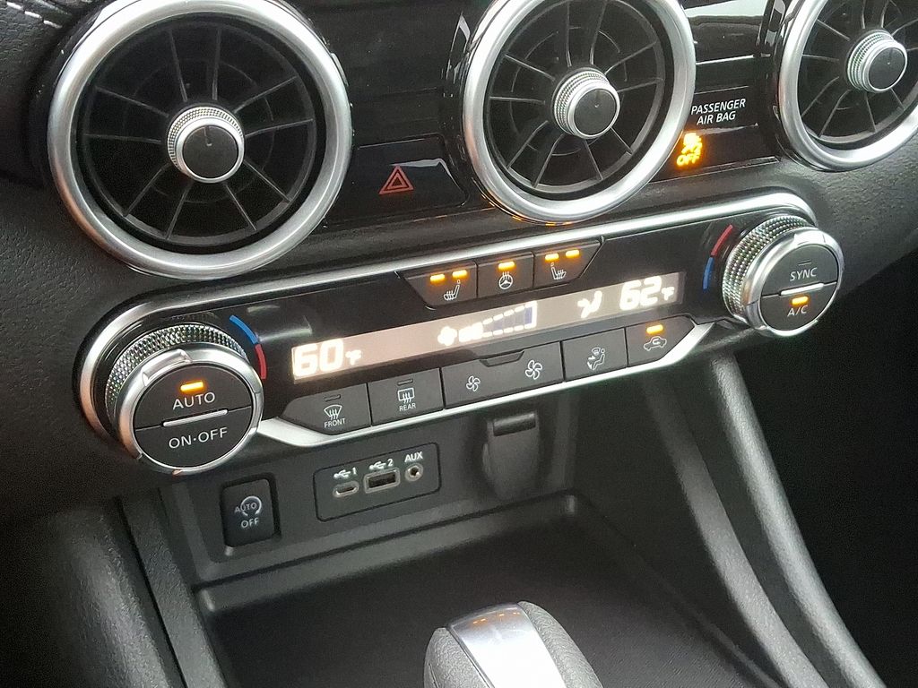 Thumbnail: 2024 Nissan Sentra - 16