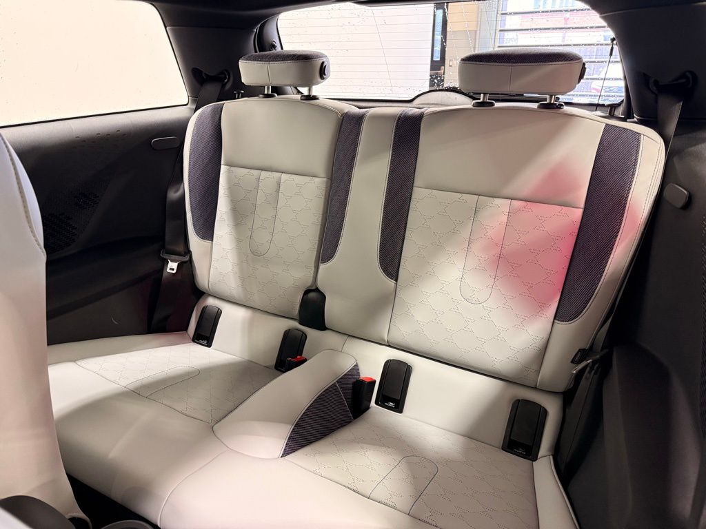 Thumbnail: 2026 MINI Cooper - 19