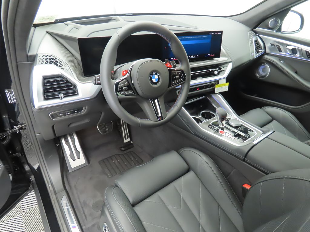 2025 BMW XM  9