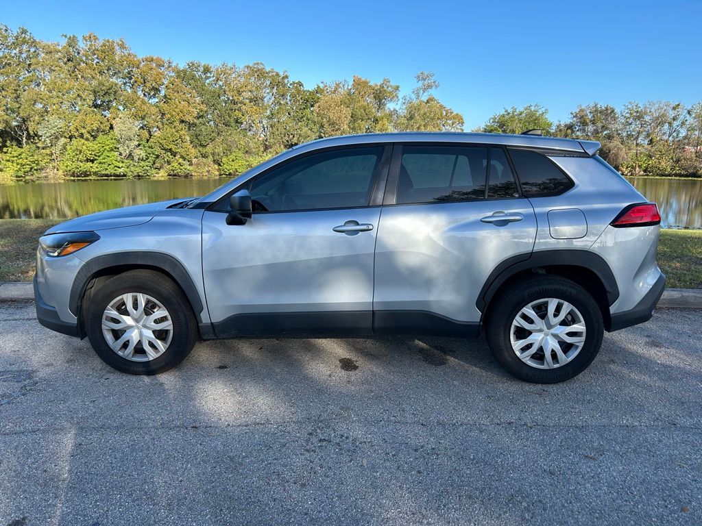 Thumbnail: 2022 Toyota Corolla Cross - 2