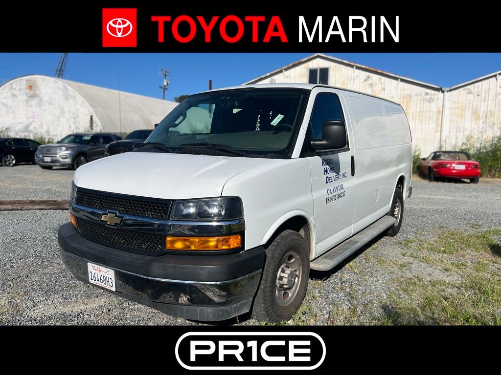 2019 Chevrolet Express 2500 Work Van HD's photo