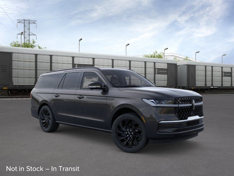 Thumbnail: 2026 Lincoln Navigator L - 7