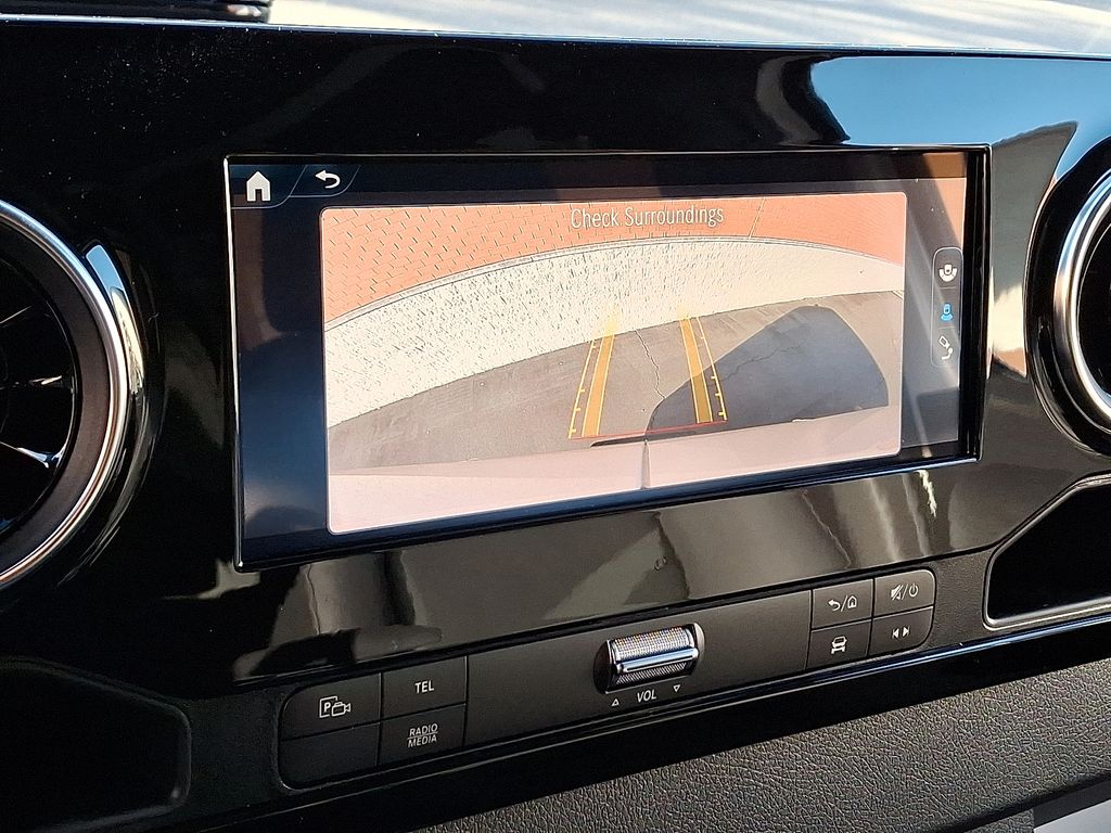 Thumbnail: 2026 Mercedes-Benz Sprinter - 13