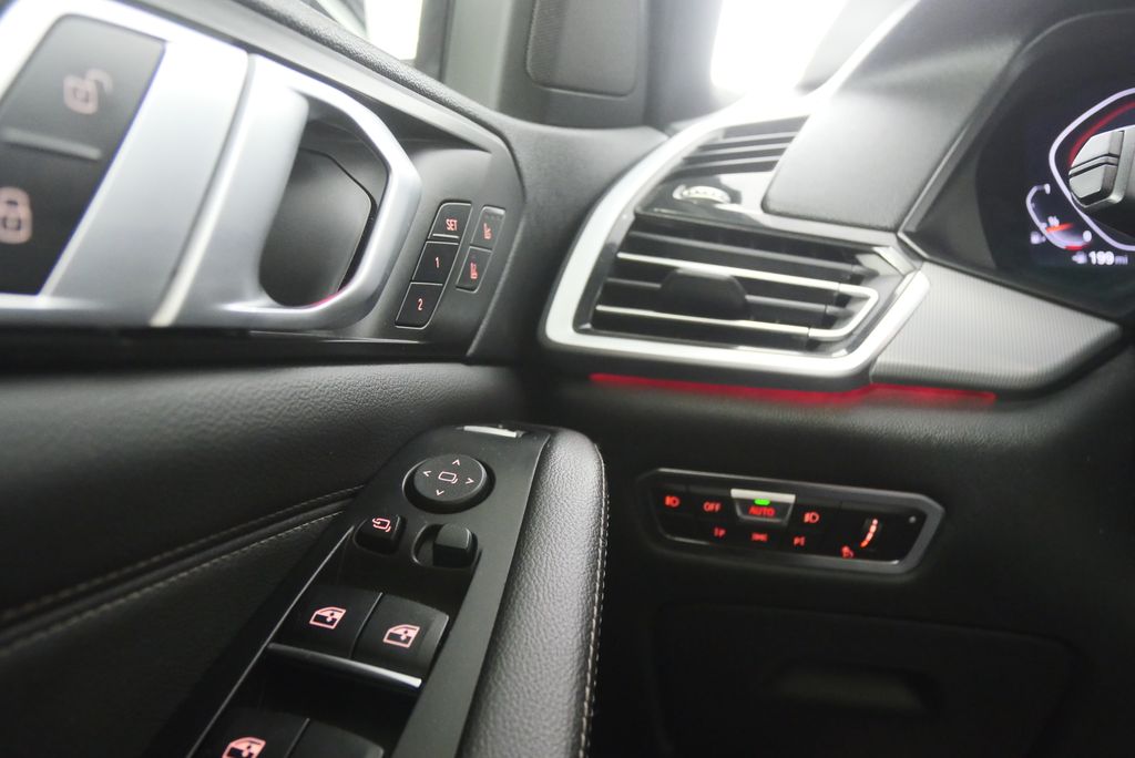 Thumbnail: 2019 BMW X5 - 18