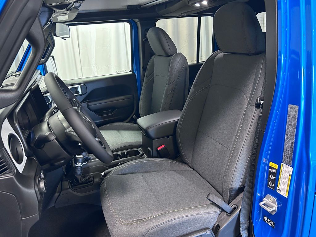 new 2026 Jeep Gladiator car, priced at $49,170